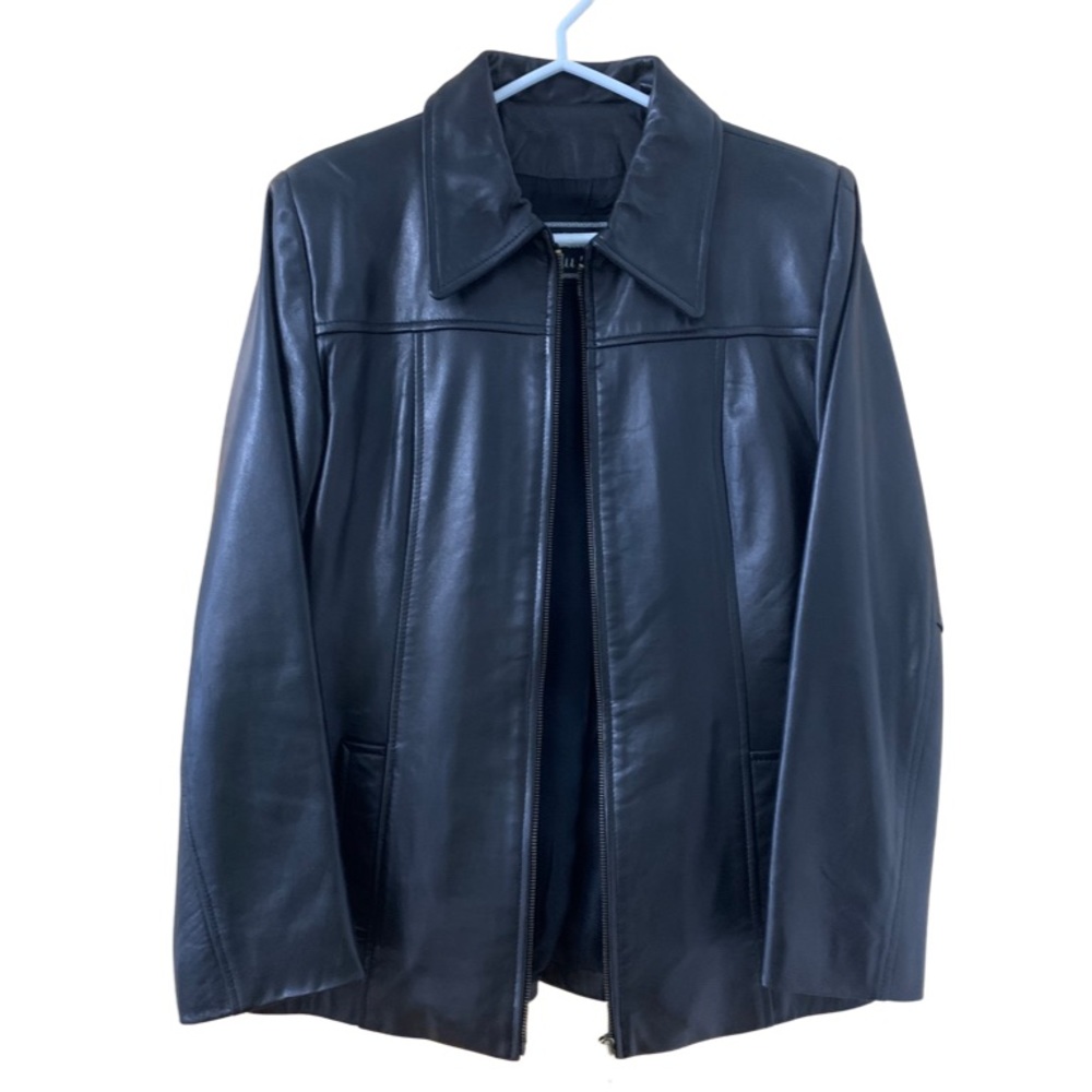 Women’s leather jacket
